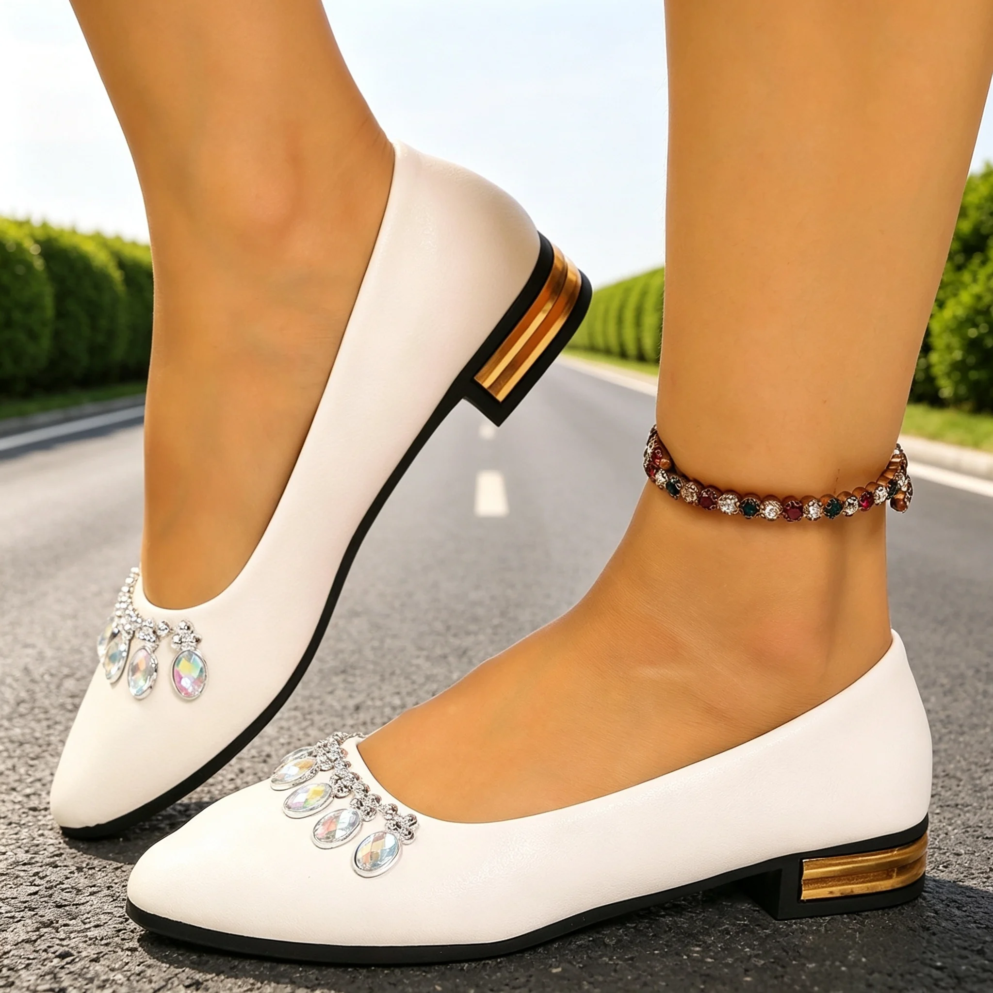 Street Fashion Ladies - Sapatilhas Femininas de Bico Fino, Tamanhos