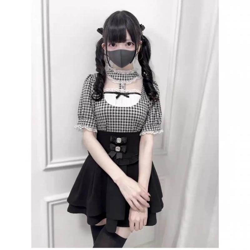 Blusa Gótica Doce com Babados  - Street Fashion In Japanese avaliação e preço